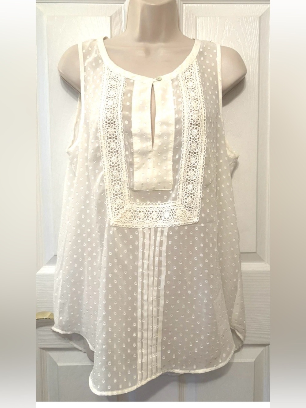 Sheer White Summer Blouse Boho Flowy Crocheted Lace Accents Swiss Dot Size 1X